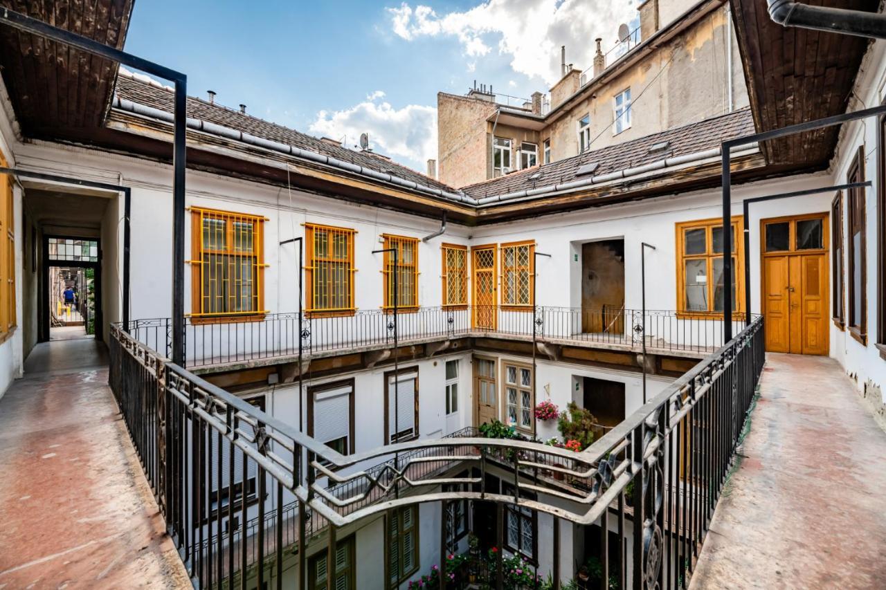 Blue Peace Downtown Apartment Budapeşte Dış mekan fotoğraf